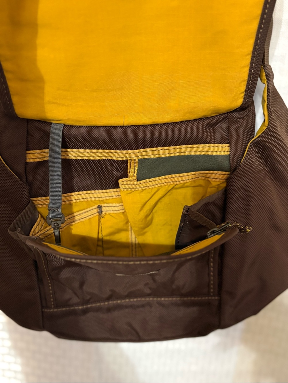 Overland Equipment Brown Crossbody Bag - Picture 3 of 6
